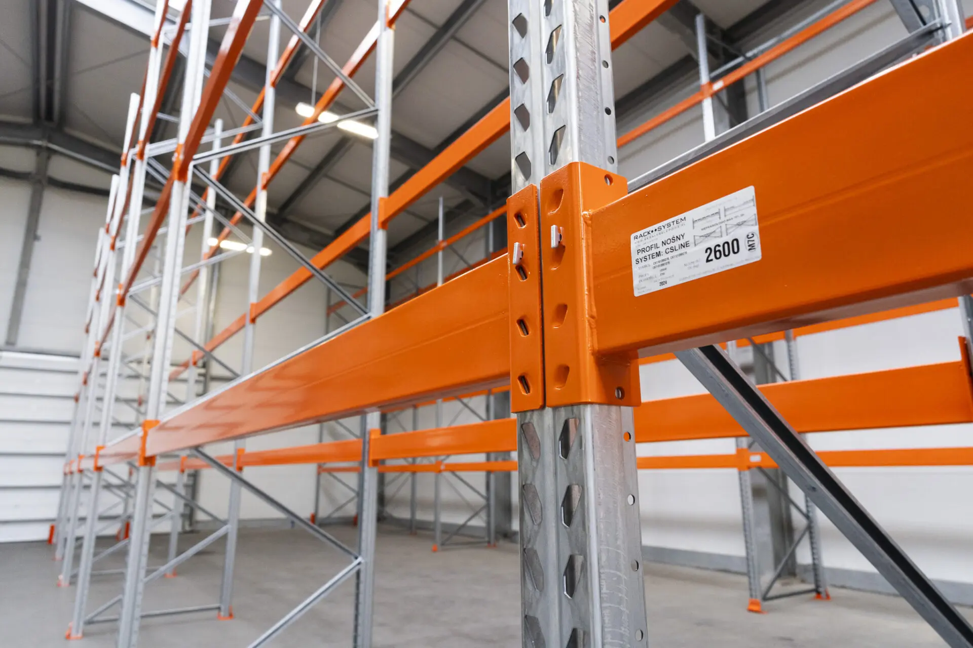 Trawers CSline 2600 mm z etykietą znamionową producenta